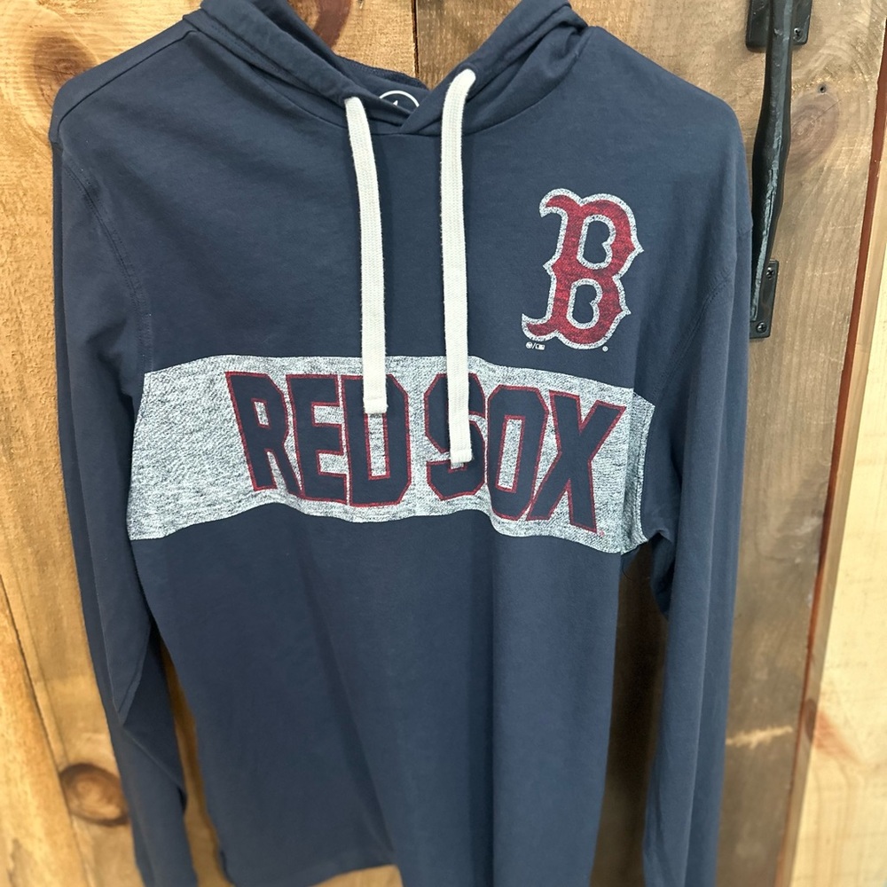 Boston Red Sox Hoodie/ light weight size mens small